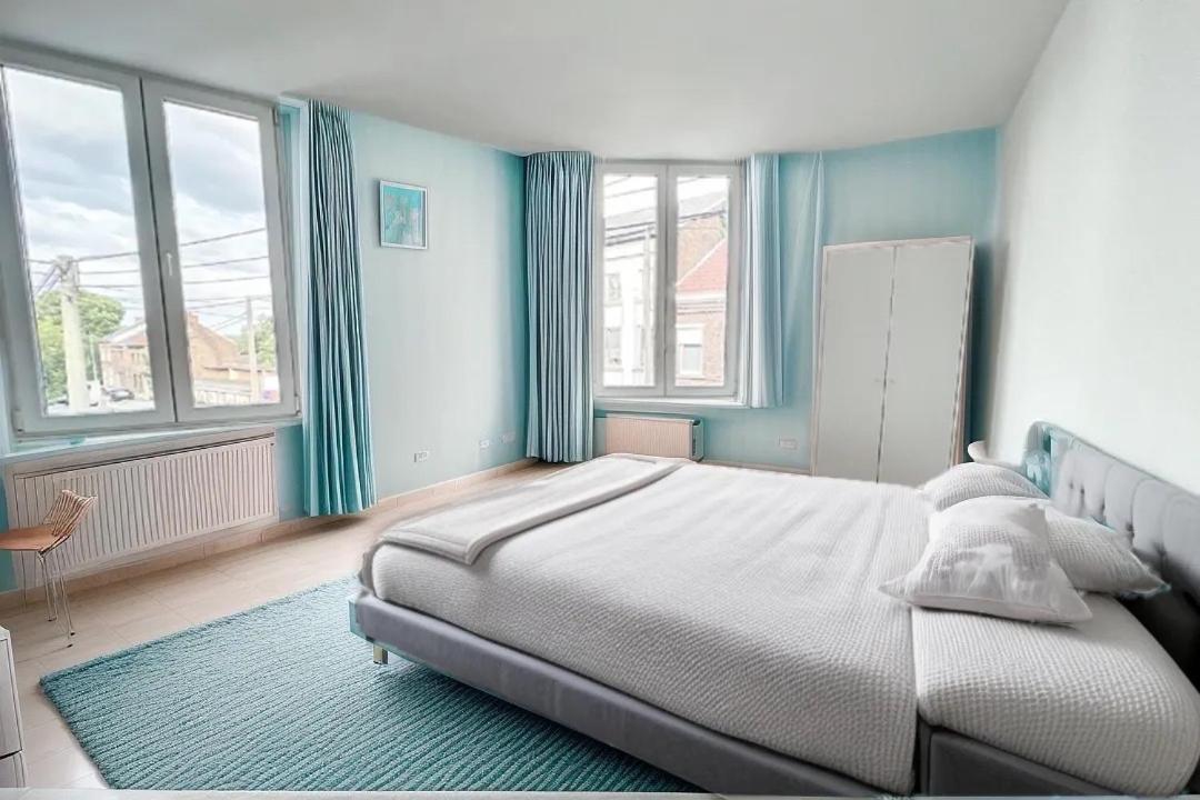 Station 173 C Bruxelles-Charleroi-Airport Apartment Bagian luar foto